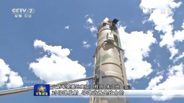 解放军火箭军基地里的杀器！东风21和31真霸气
