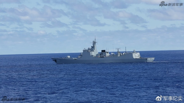 8000海里!我海军编队远海训练