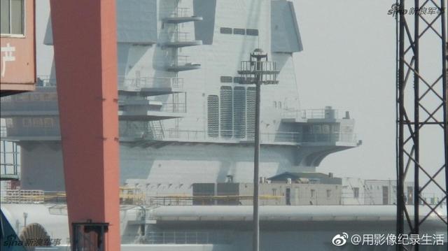 此时此刻国产航母的最新曝照