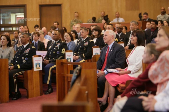 美国副总统抵达38线：警告朝鲜不用试探特朗普