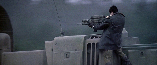 007电影神奇预言!朝鲜新型步枪已在荧幕现身