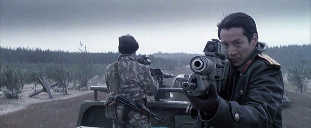 007电影神奇预言!朝鲜新型步枪已在荧幕现身