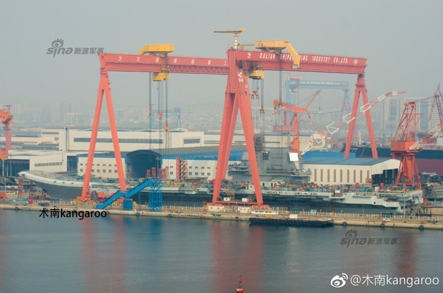 崭新巨舰提前看！国产航母下水前高清靓照曝光