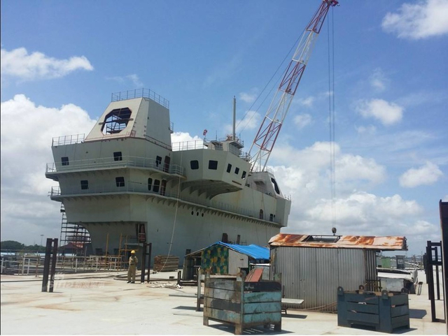 同样是下了水的航母:印度的和中国的有啥差别