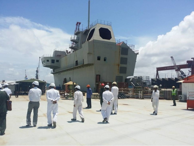 同样是下了水的航母:印度的和中国的有啥差别