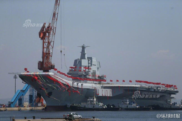 同样是下了水的航母:印度的和中国的有啥差别