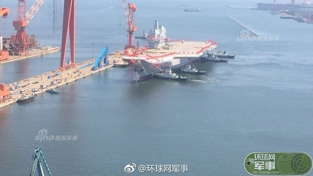 国产航母完成码头系泊！下一步将开展舾装作业