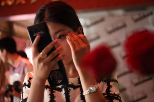 富豪相亲会成财色交易小三专场