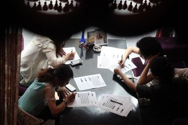 富豪相亲会成财色交易小三专场