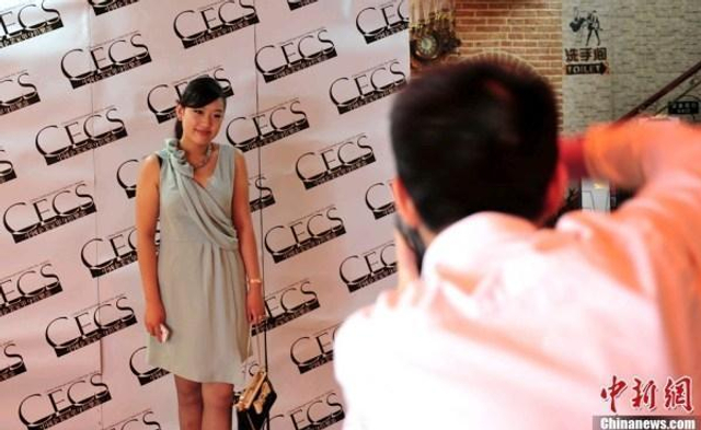 富豪相亲会成财色交易小三专场