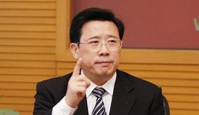 中国最有钱的十大富豪家族