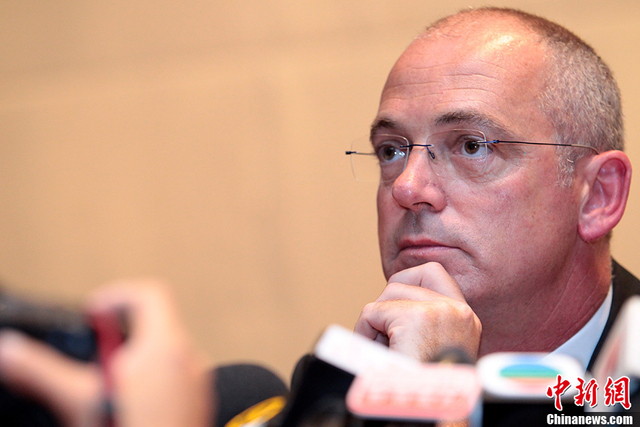 恒天然首席执行官就肉毒杆菌乳粉事件道歉