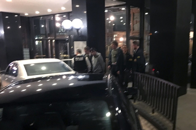 谢克雷利被捕的现场视频截屏