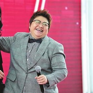 韩红将任总导演 黄绮珊陶喆成新晋导师_手机新浪网