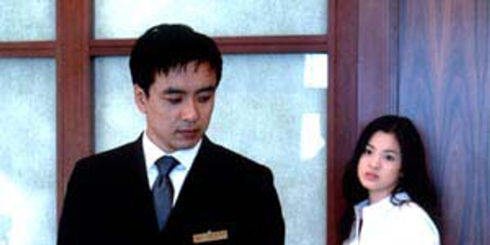 资料图片:经典韩剧《情定大饭店》精彩剧照(5