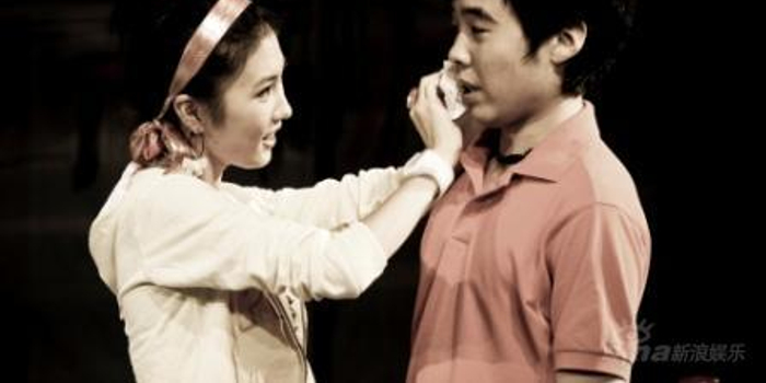 《办公室有鬼》推出连环互动 演员英语扫盲(图