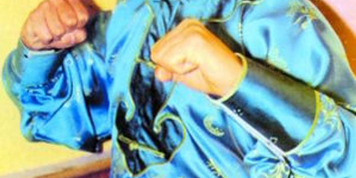 王家卫:自我娱乐 《东成西就》是岔路的另一端