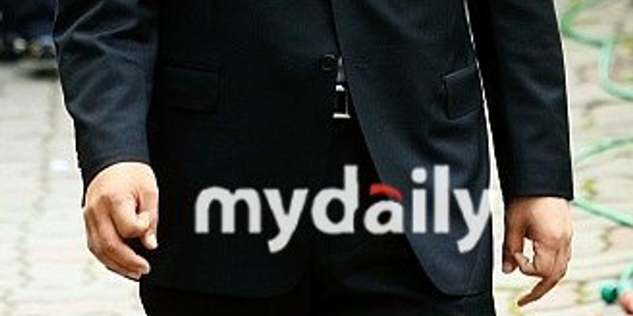 赵成民谈前妻崔真实自杀 称媒体让自己万劫不复