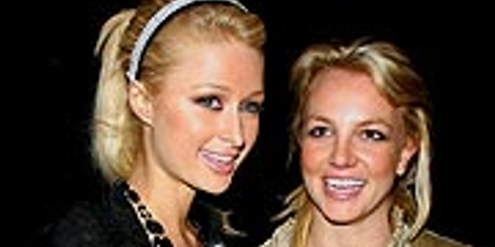 加拿大媒体指责好莱坞年轻女星不穿内裤(图)