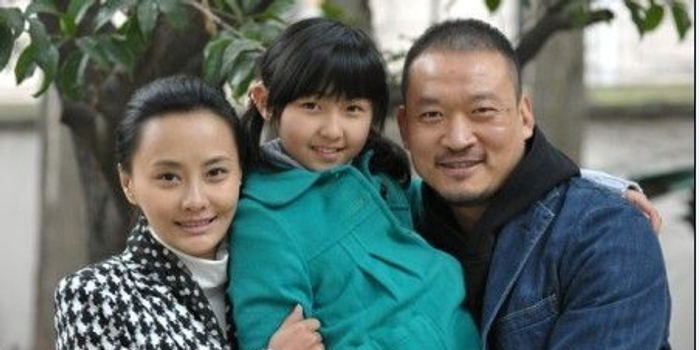 《幸福绽放》正在上海,深圳等地温情热播,紫微星空旗下实力演员斌子和