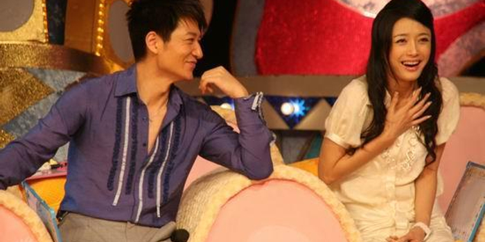 电视剧《绣娘兰馨》在合肥举行首映仪式,剧中主演秦岚(blog),李宗翰