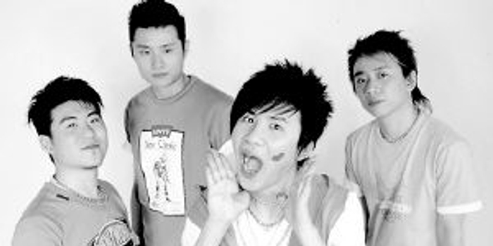 专家鉴定《嘻唰唰》确为抄袭之作 花儿不承认