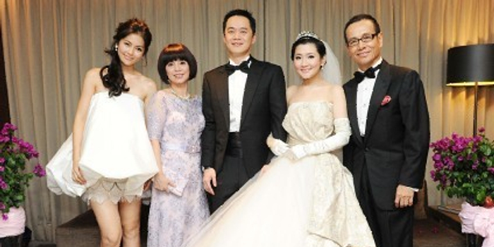 繁琐有趣的台湾结婚习俗 祭祖泼水摸橘子