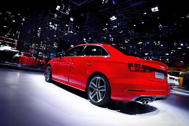 奥迪A3成1系三厢克星 优化升级后直逼宝马降价