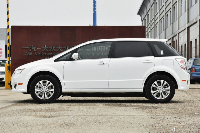 2017款比亚迪e6 400精英型