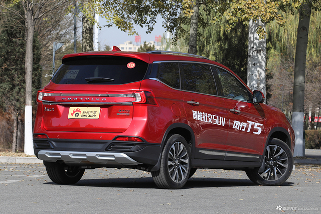 东风风行T5 高清实拍
