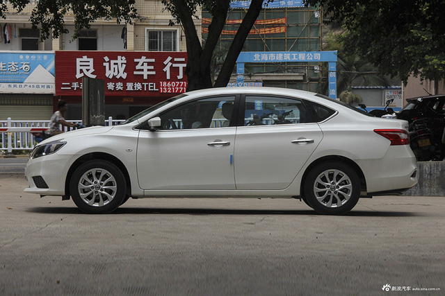 2016款轩逸1.6L自动XE舒适版 