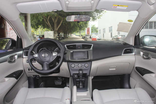 2016款轩逸1.6L自动XE舒适版 