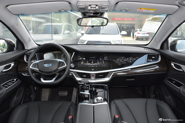 2018款博瑞GE MHEV耀动版