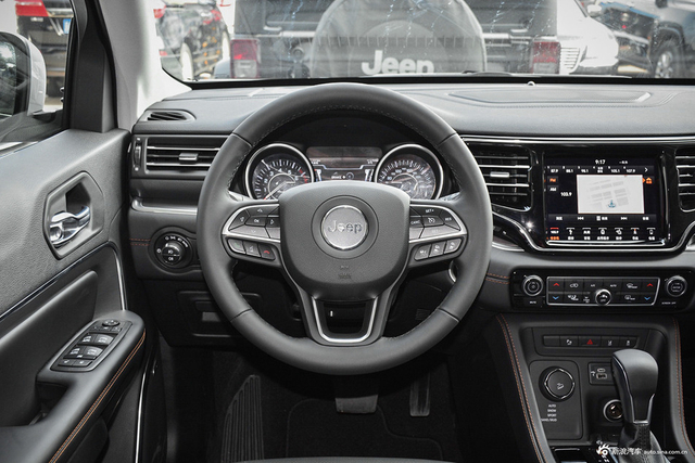 实拍Jeep全新大指挥官