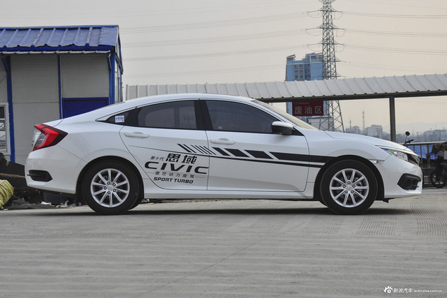 2016款思域1.0T自动180 TURBO舒适版