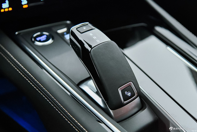 实拍|全新一代标致508L