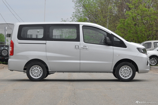 2018款瑞风M3 1.6L手动速运版5座