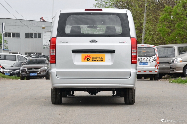 2018款瑞风M3 1.6L手动速运版5座