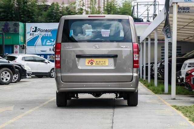 2015款瑞风M3 1.6L手动豪华型