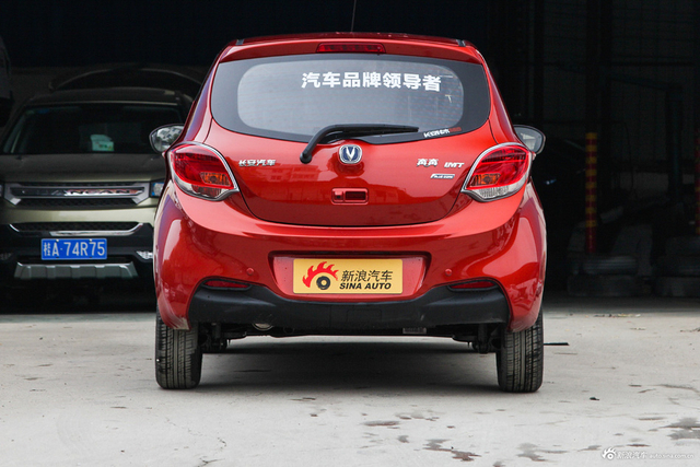 2015款奔奔1.4L自动IMT尊贵型国5 