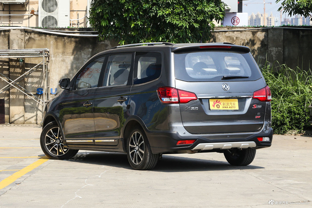 2016款风行S500 1.6L自动尊享型