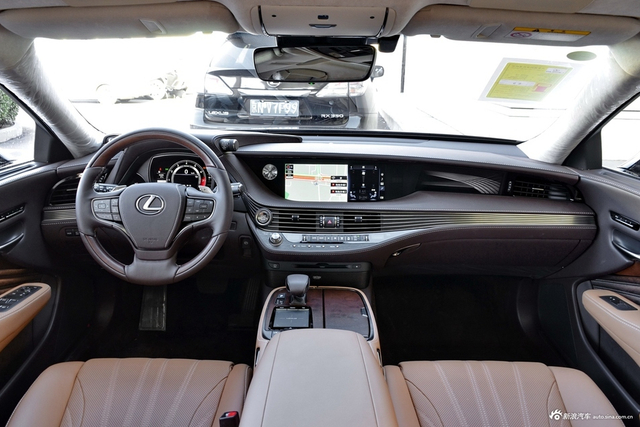 2018款雷克萨斯LS 3.5L自动350豪华版