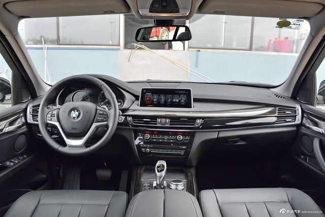 平行进口2017款宝马X5 3.0T 墨版