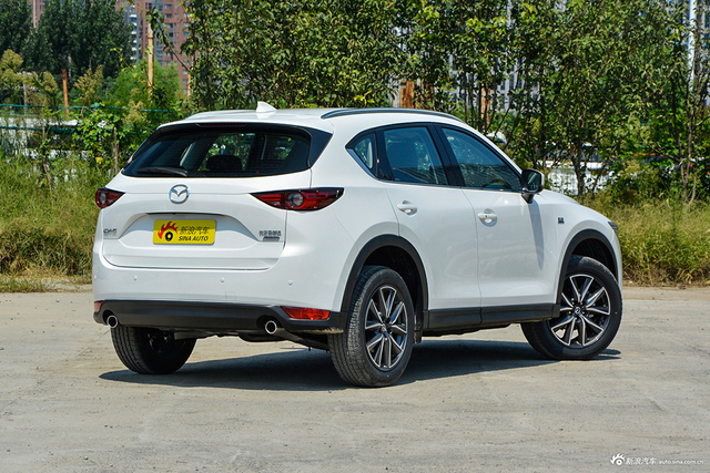 2017款马自达CX-5 2.5L自动四驱智尊型