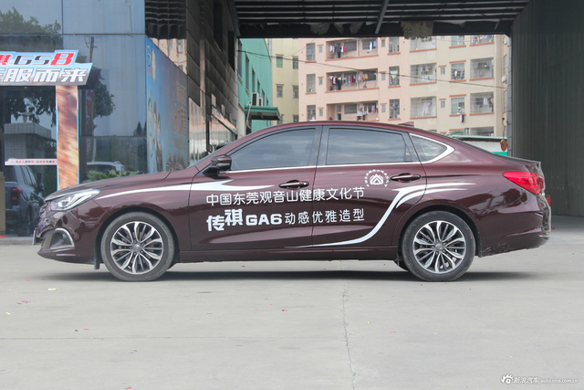 2016款传祺GA6 1.5T自动豪华版235T 