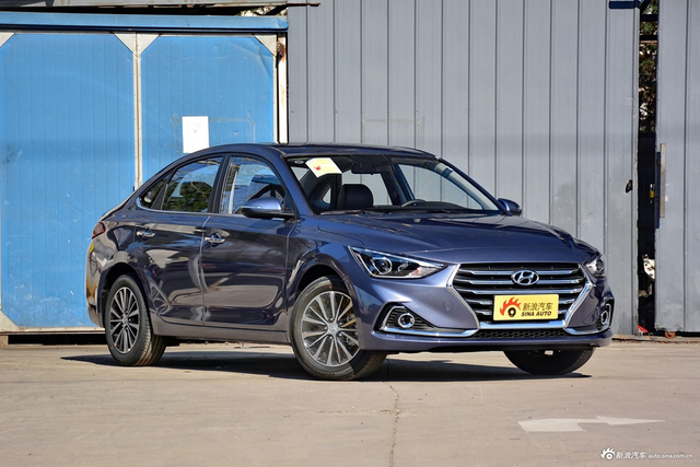 2017款悦动1.6L自动悦心版DLX