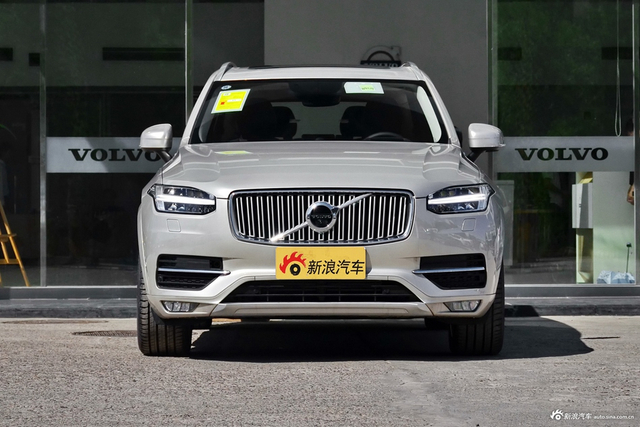 2018款沃尔沃XC90升级版 2.0T自动 T6智尊版
