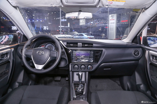 成都车展新车抢先看 实拍丰田卡罗拉