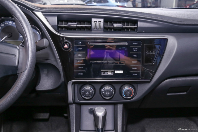 成都车展新车抢先看 实拍丰田卡罗拉