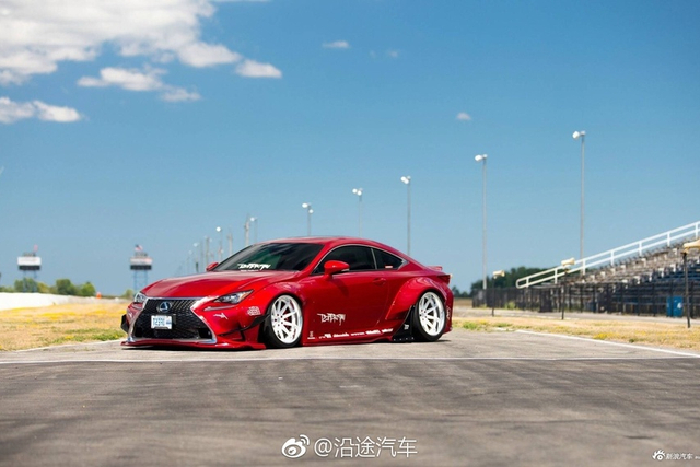 烈焰红唇，激情无限，雷克萨斯RC350大赏！ 